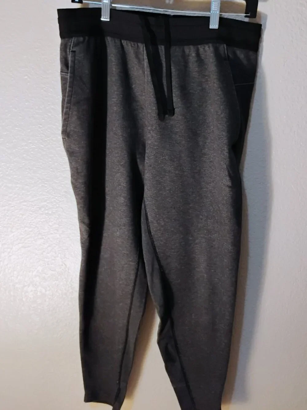Men's Gray Nike Sweatpants